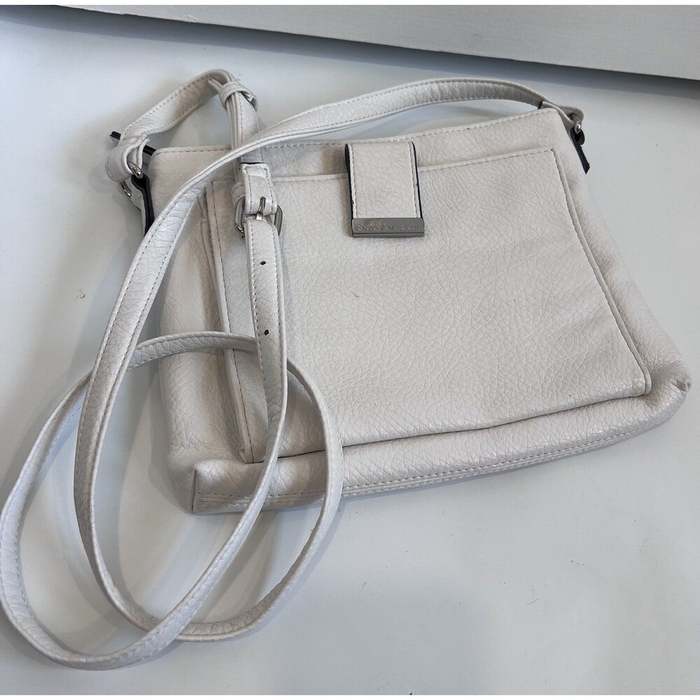 Vintage Enzo Angiolini Cross Body Leather Purse White